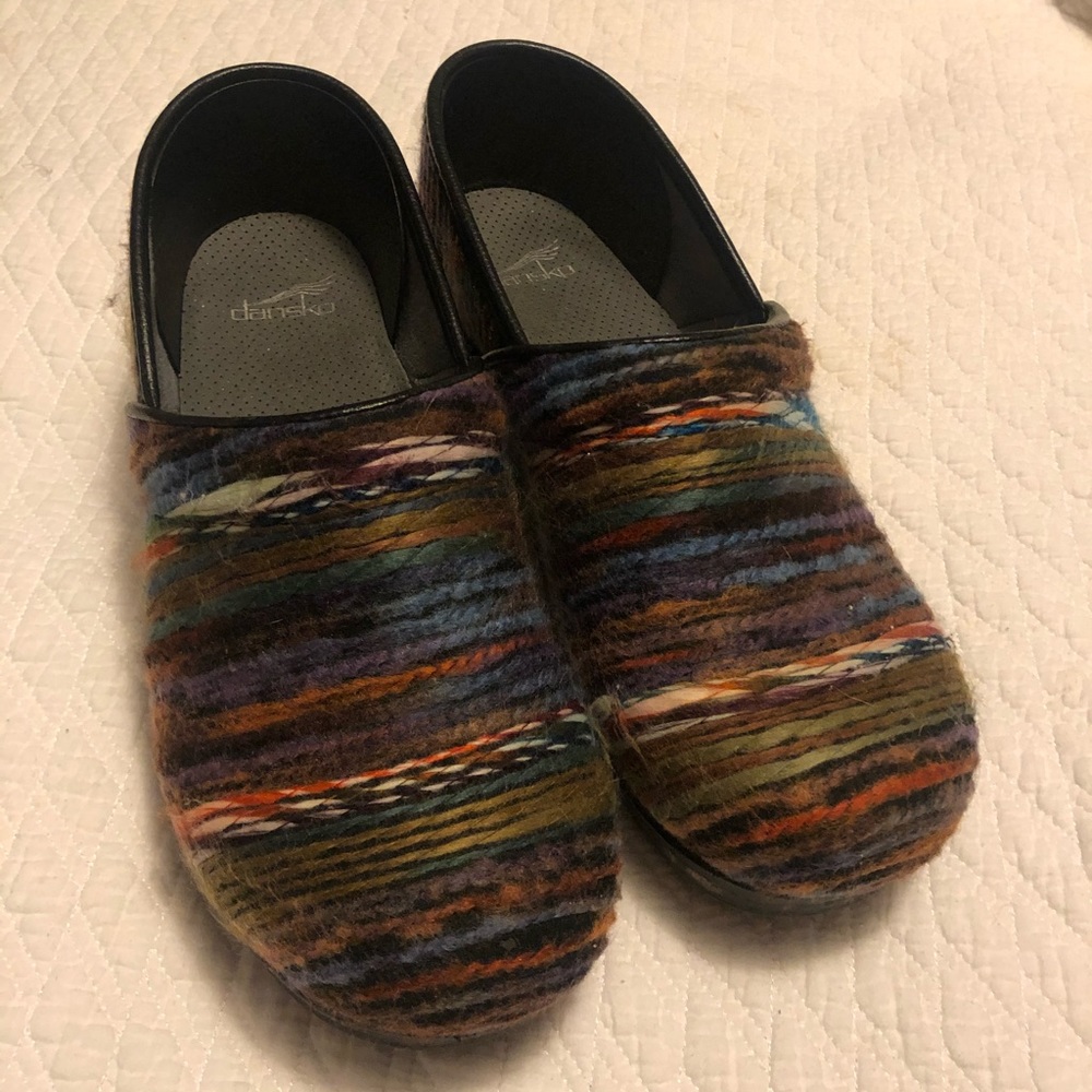Dansko nursing shoes
